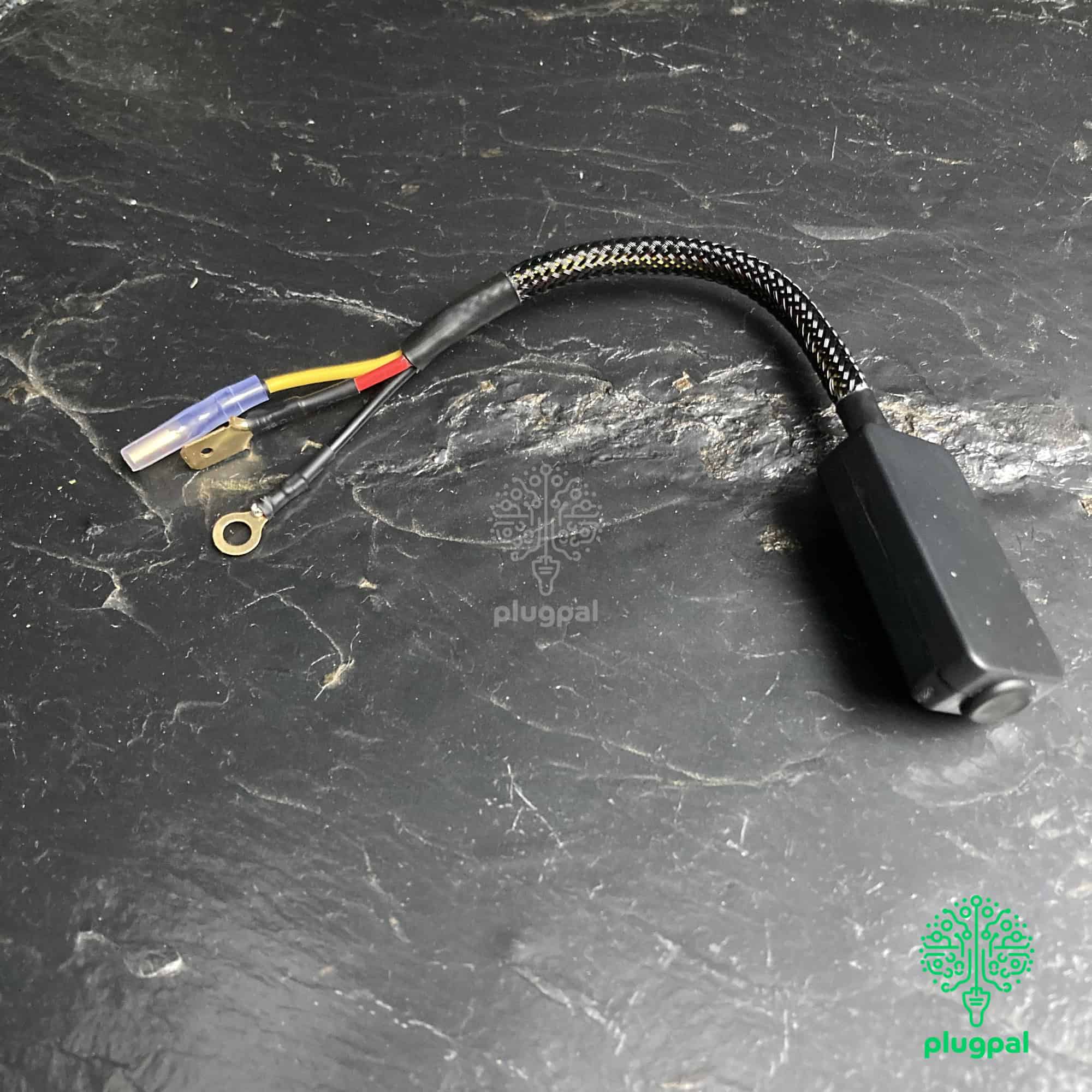 5V Solid State Voltage Stabiliser - High-quality vehicle wiring harness for automotive electrical systems with waterproof connectors, optimal for car electronic accessories and installation.