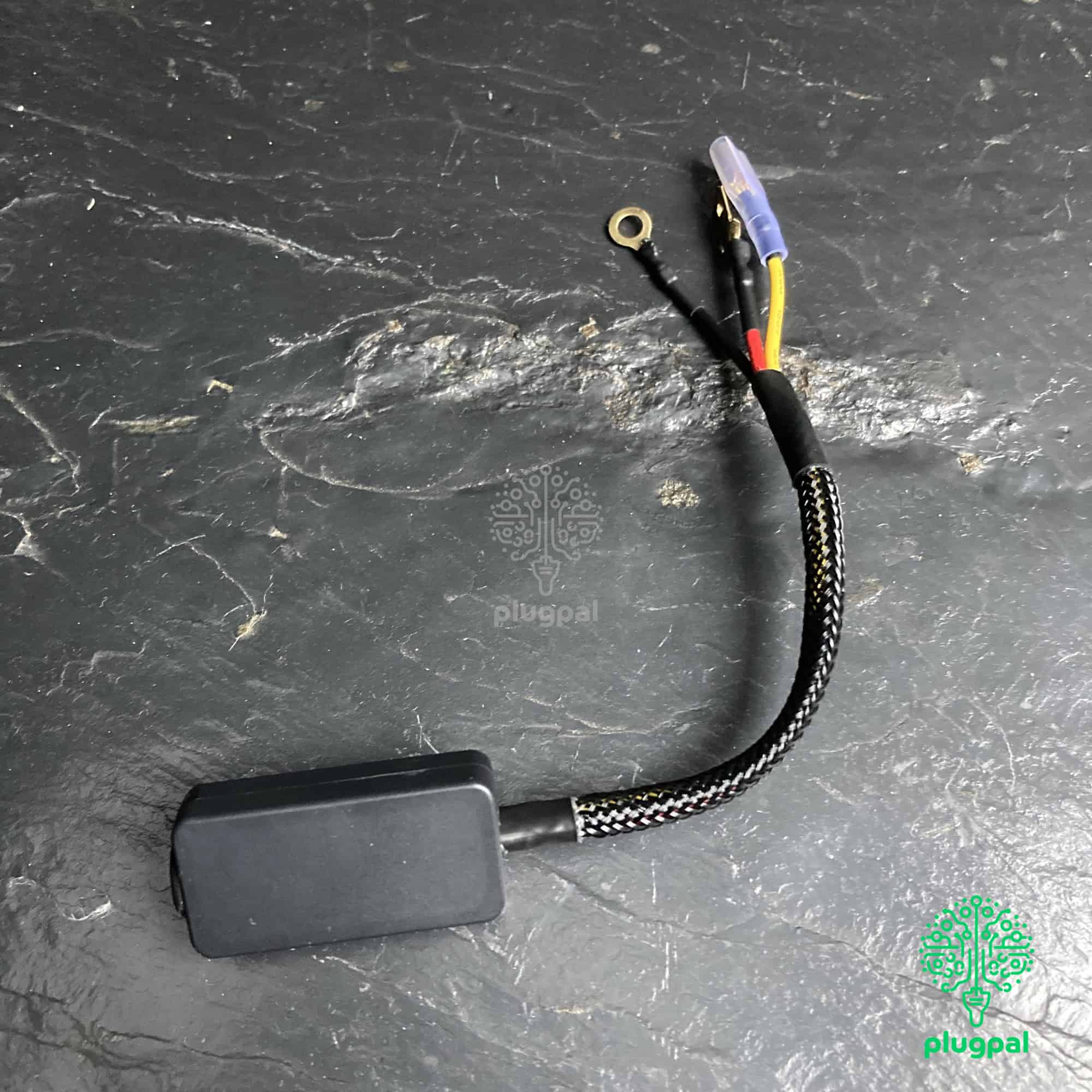 1. High-quality automotive wiring harness with waterproof connectors and protective sleeving, ideal for vehicle electronics and electrical system upgrades.