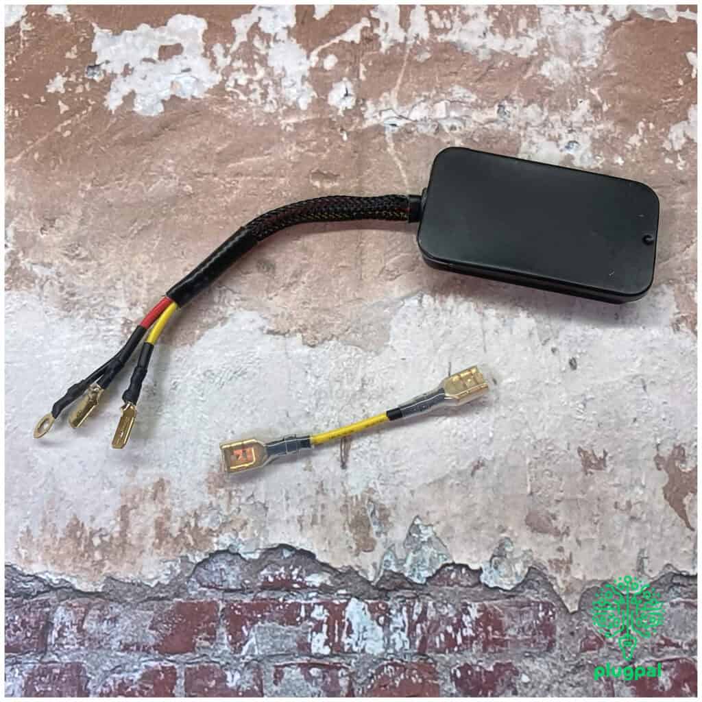 Quality 5V solid state voltage stabiliser for electronic devices, ensuring consistent power supply and protection against voltage fluctuations. Ideal for sensitive electronics and DIY projects.