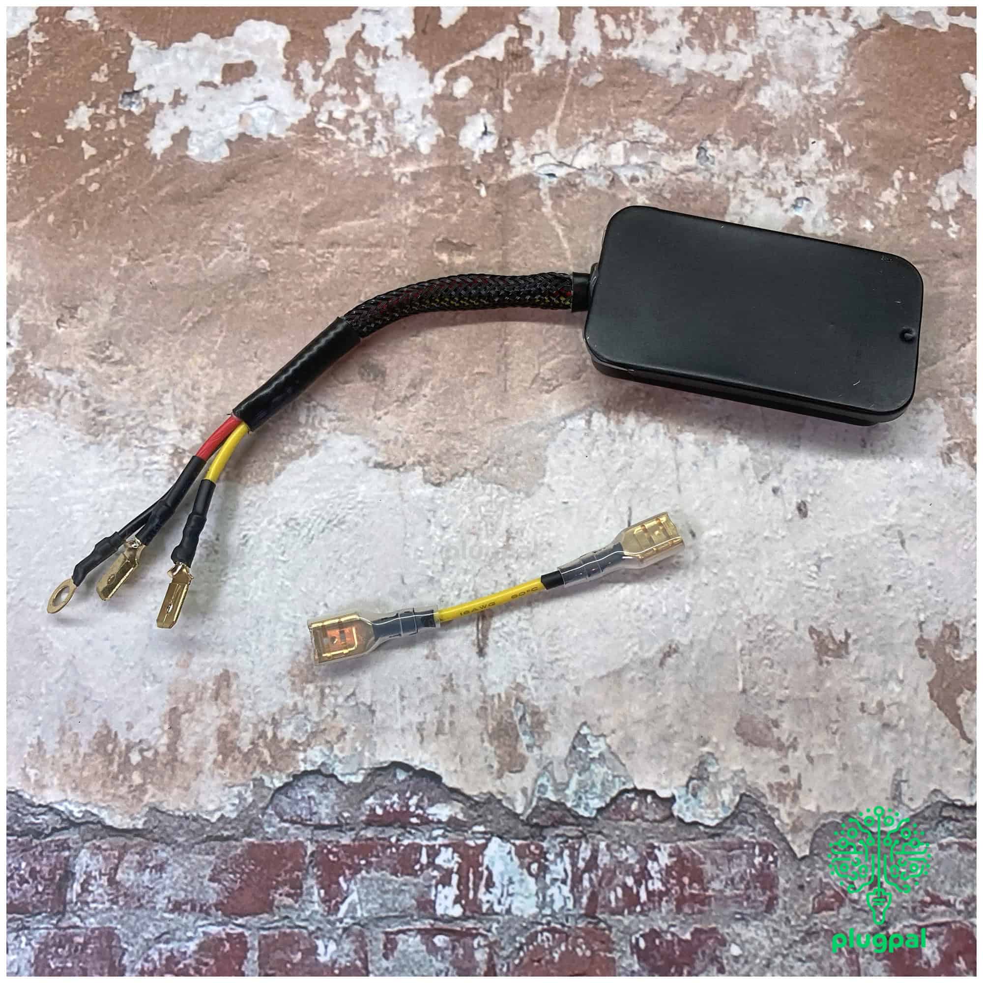 Quality 5V solid state voltage stabiliser for electronic devices, ensuring consistent power supply and protection against voltage fluctuations. Ideal for sensitive electronics and DIY projects.