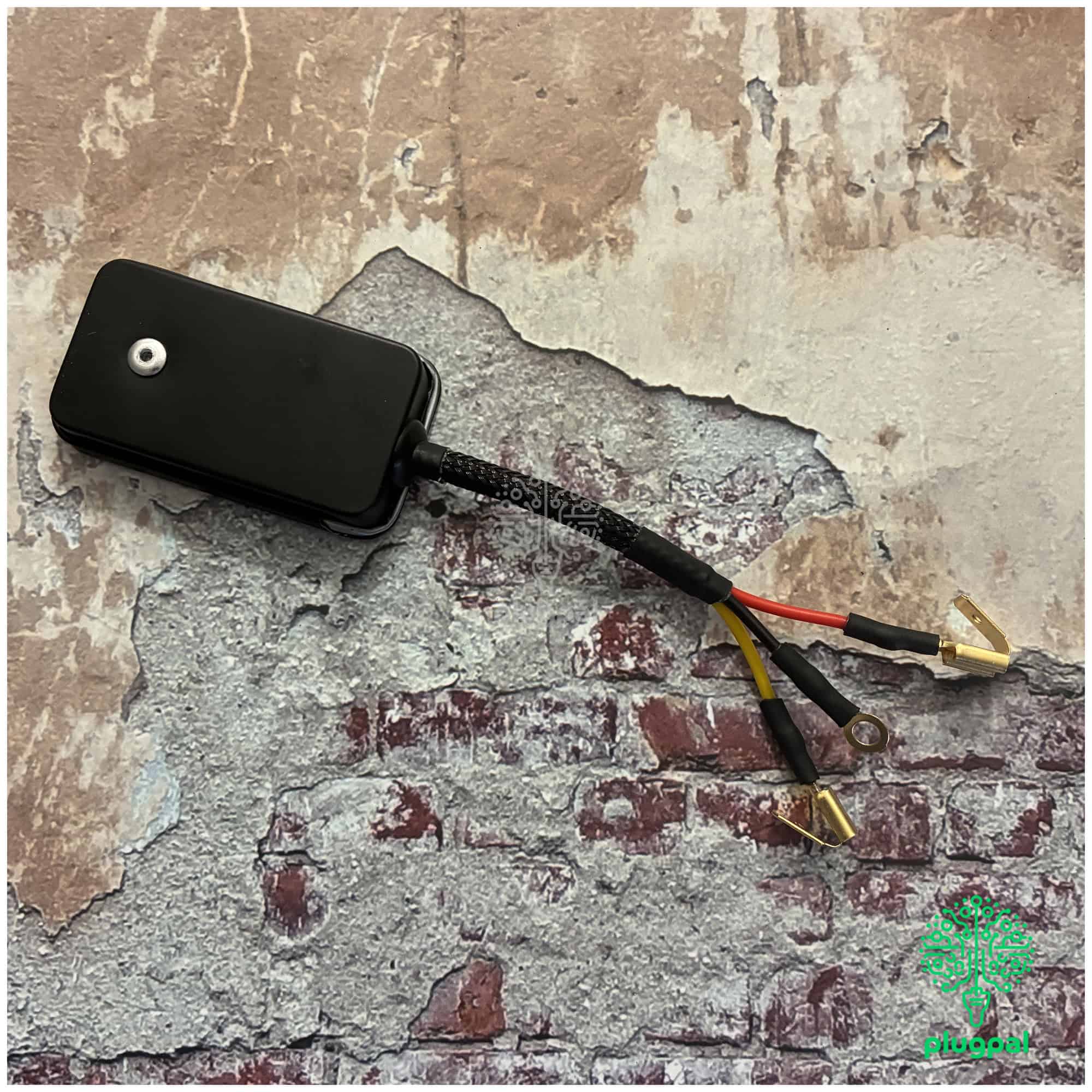 Ford 5V Solid State Voltage Stabiliser