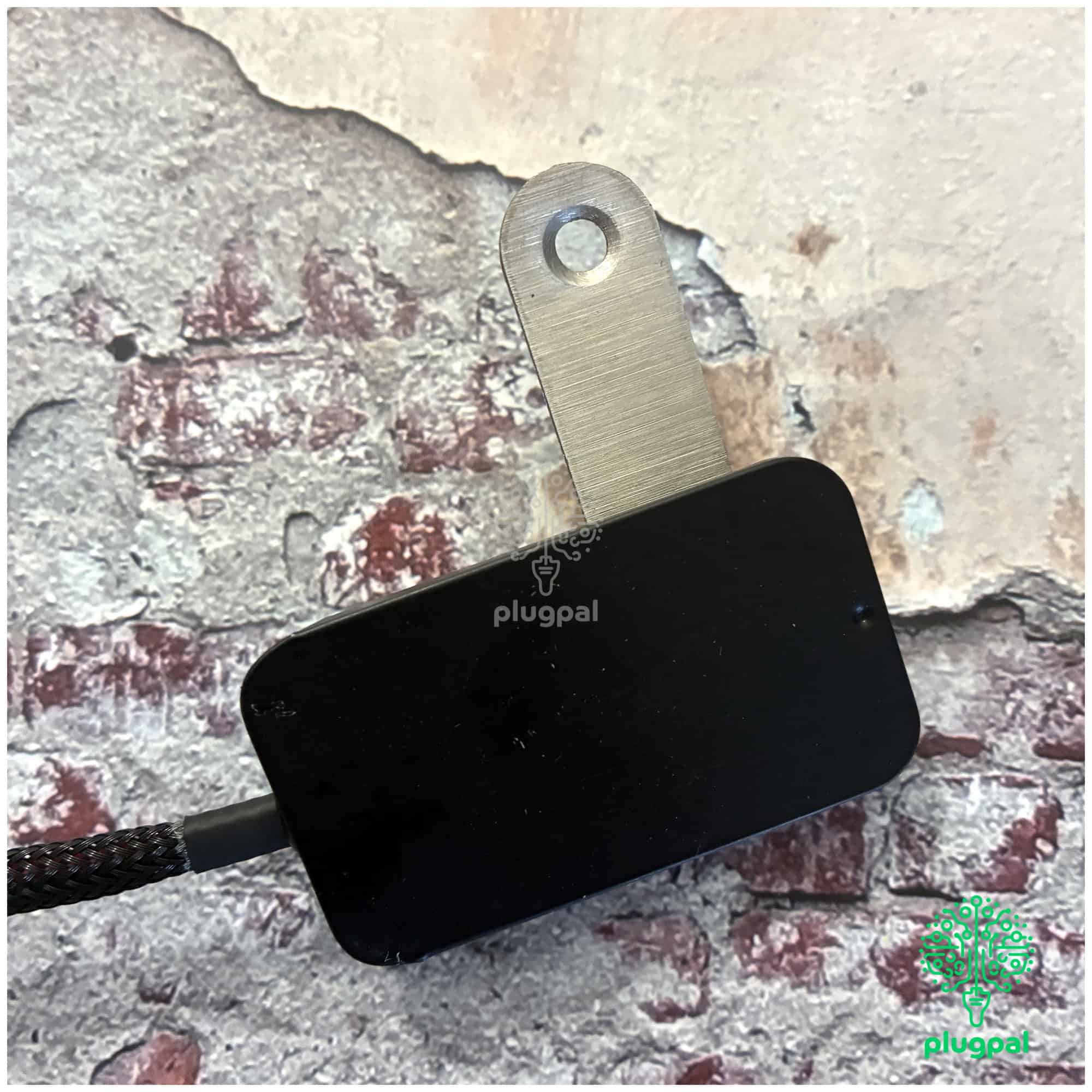 10V Solid State Voltage Stabiliser Dual Output With Bracket